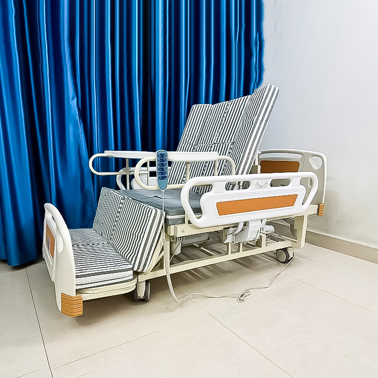 Giường Y Tế Đa Chức Năng Nakachi NC-04DC